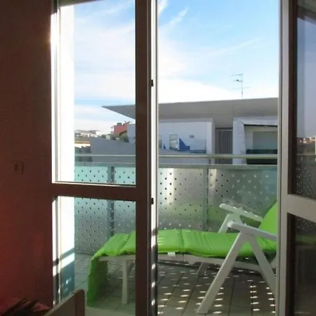 Great Apartment In Central Location Near The Beach * 비비오네
